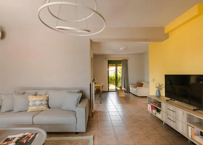 Siora Anna Skala (Kefalonia)